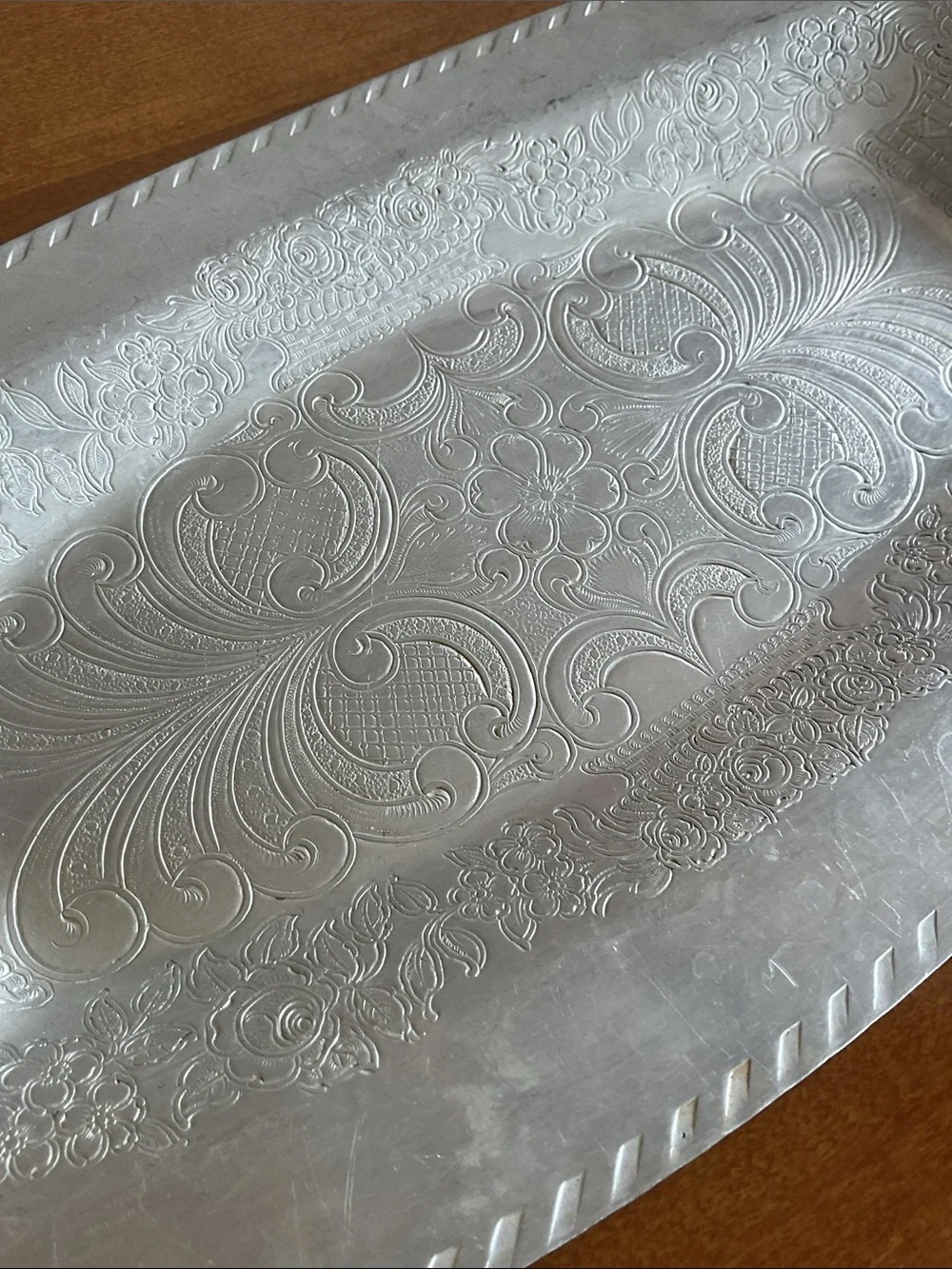 VTG Hammered Aluminum Bread Tray